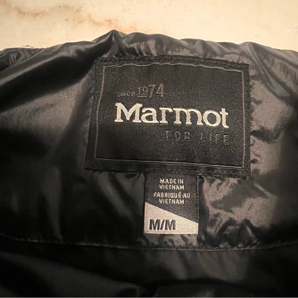 Marmot Puffer Featherless Echo Vest Women’s Medium 3m Thinsulate Black - Picture 3 of 6